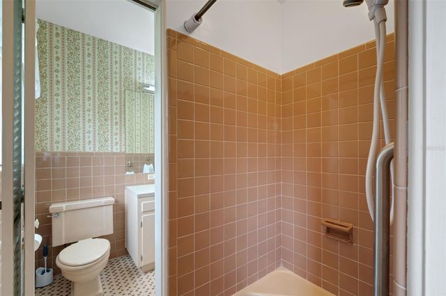 4200 CLEVELAND HEIGHTS BOULEVARD, Lakeland, FL 33813