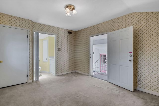 4200 CLEVELAND HEIGHTS BOULEVARD, Lakeland, FL 33813