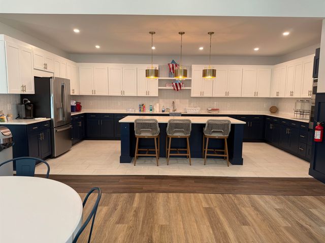 7 Sir Lancelot Drive, Exeter, NH 03833