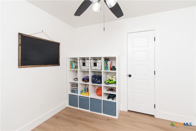 7822 Bridgepointe Drive, Temple, TX 76502