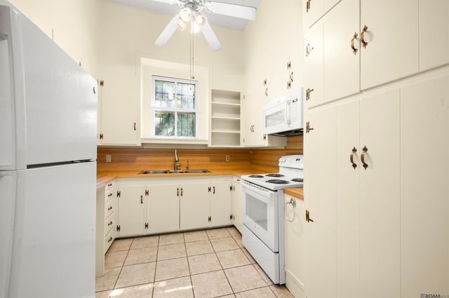 1023 Laurel St, Baton Rouge, LA 70802