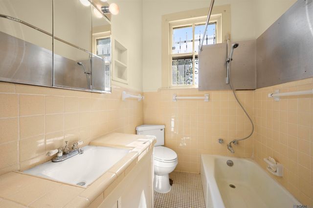 1023 Laurel St, Baton Rouge, LA 70802