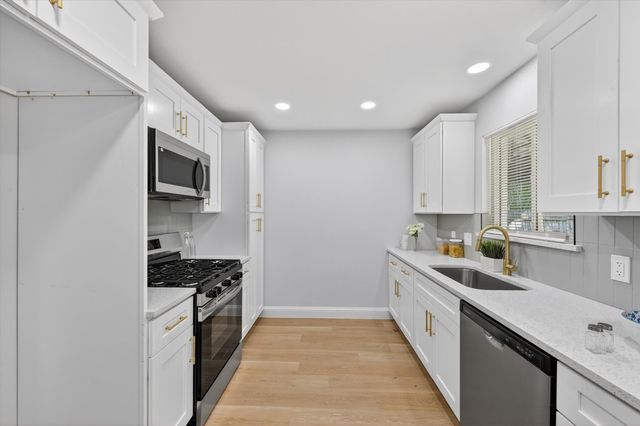 2029 Spanish Trail, Irving, TX 75060