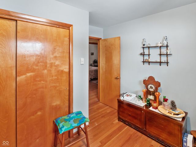 11937 E 100 S, Columbus, IN 47203