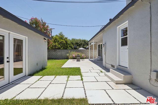 5822 Saloma Avenue, Sherman Oaks, CA 91411