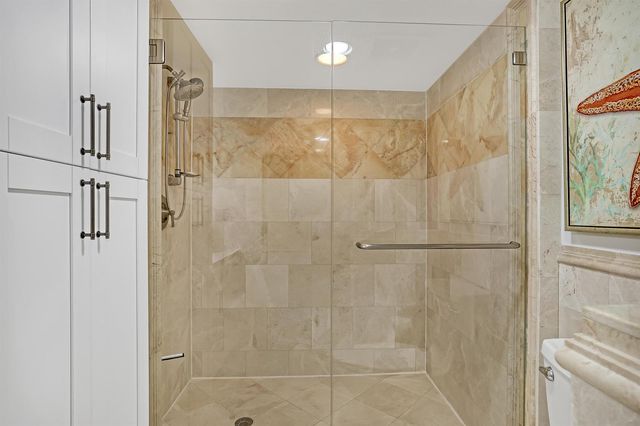 5200 N OCEAN Drive N 1201, Singer Island, FL 33404