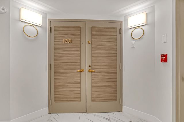 5200 N OCEAN Drive N 1201, Singer Island, FL 33404