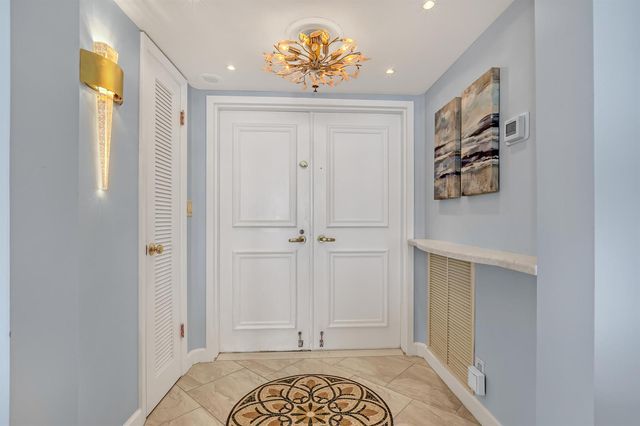 5200 N OCEAN Drive N 1201, Singer Island, FL 33404