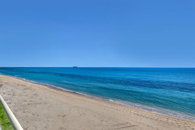 5200 N OCEAN Drive N 1201, Singer Island, FL 33404