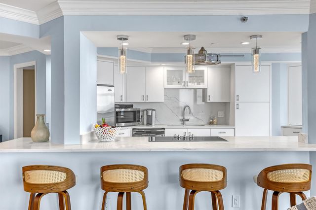 5200 N OCEAN Drive N 1201, Singer Island, FL 33404