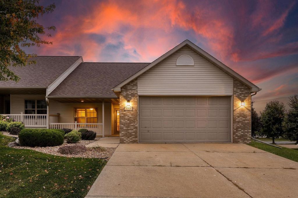 3008 Trenton Drive, Sun Prairie, WI 53590