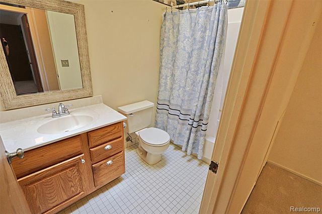2131 Vine Way Drive 97, Canton, MI 48188