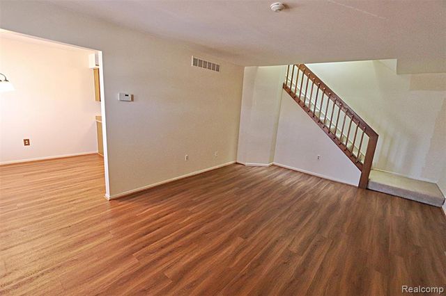 2131 Vine Way Drive 97, Canton, MI 48188