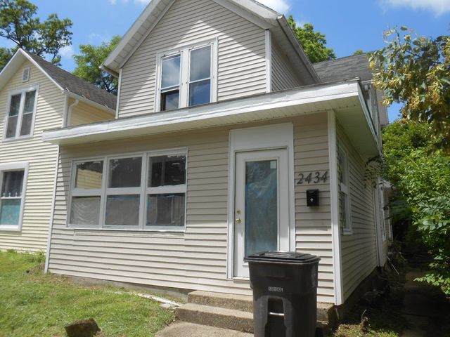 2434 thompson Avenue, Fort Wayne, IN 46807
