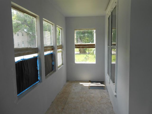 2434 thompson Avenue, Fort Wayne, IN 46807