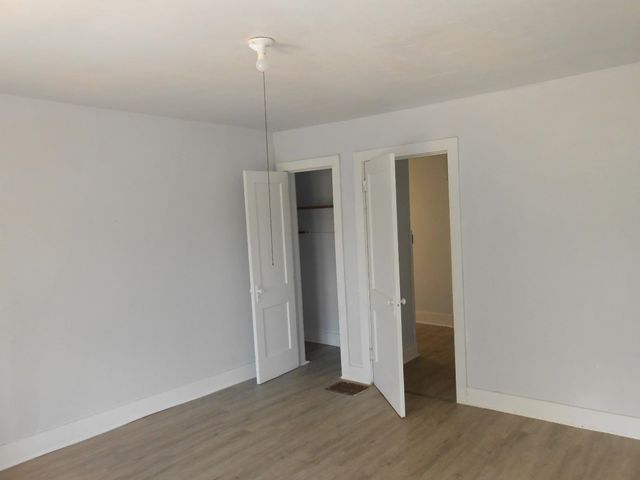 2434 thompson Avenue, Fort Wayne, IN 46807