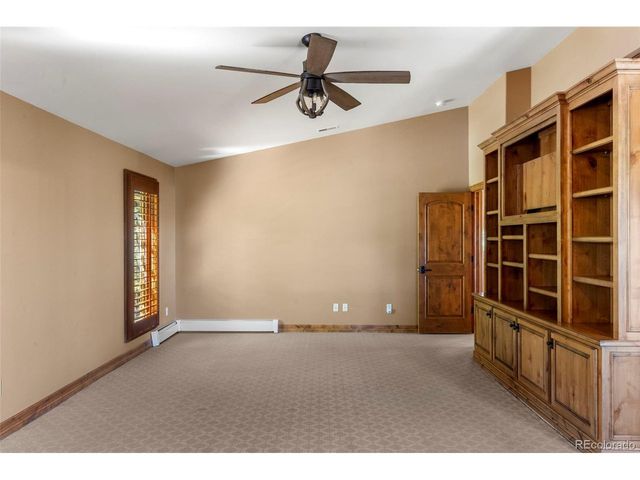 40 Upland Rd, Colorado Springs, CO 80906