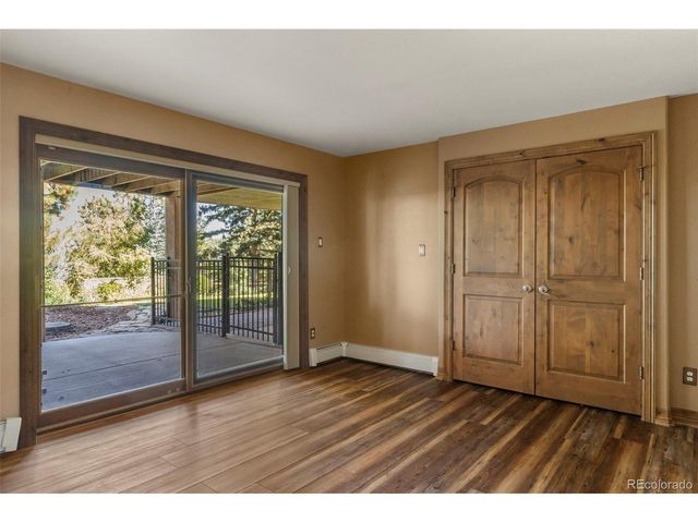 40 Upland Rd, Colorado Springs, CO 80906