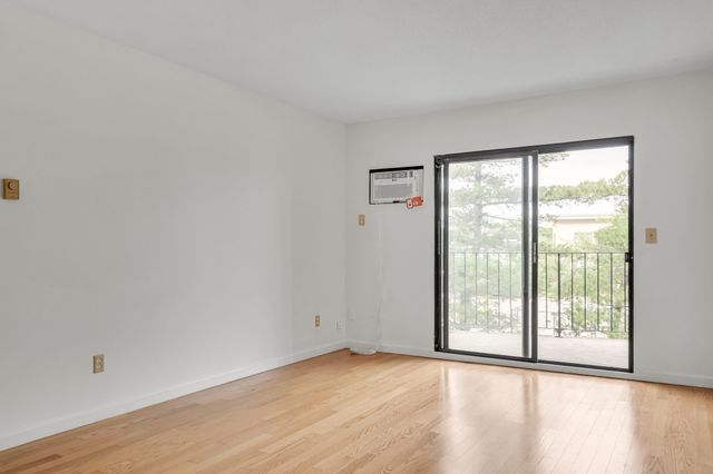 2353 Massachusetts 31, Cambridge, MA 02140