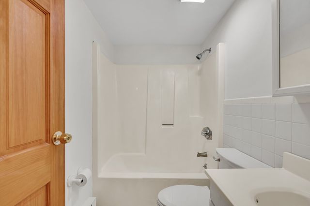 2353 Massachusetts 31, Cambridge, MA 02140