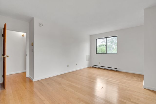 2353 Massachusetts 31, Cambridge, MA 02140