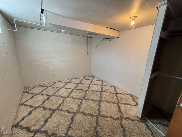 2441 45th Street NW, Canton, OH 44709