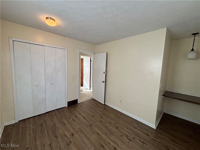 2441 45th Street NW, Canton, OH 44709