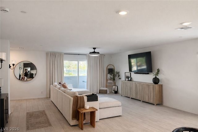 3557 Grigio Street, Las Vegas, NV 89129