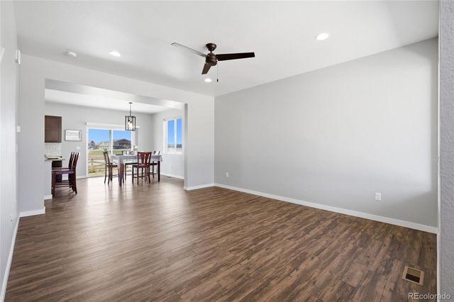 7263 Horsechestnut Street, Wellington, CO 80549