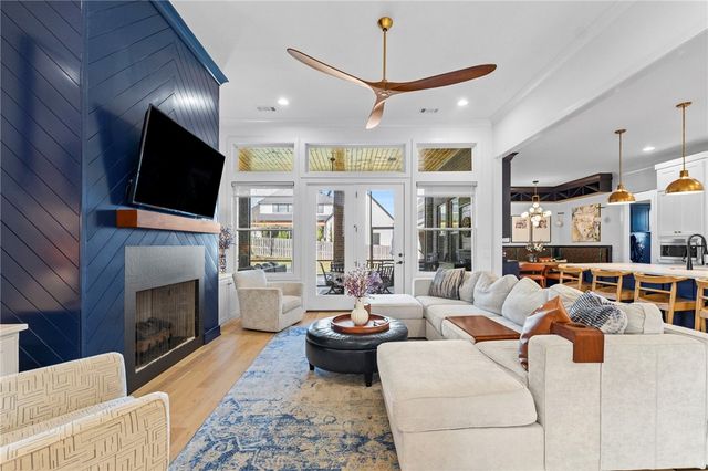 8001 W Bancroft Street, Rogers, AR 72758