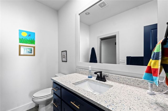 8001 W Bancroft Street, Rogers, AR 72758