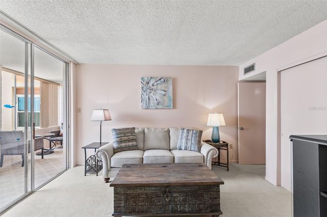 700 MIRROR TERRACE NW 506, Winter Haven, FL 33881