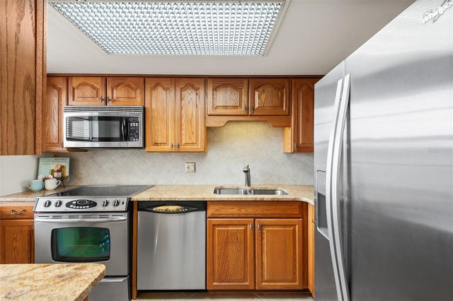 700 MIRROR TERRACE NW 506, Winter Haven, FL 33881