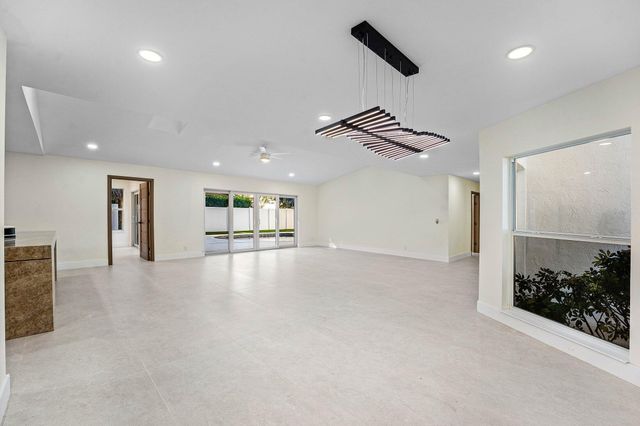 1380 SW 1st Street, Boca Raton, FL 33486