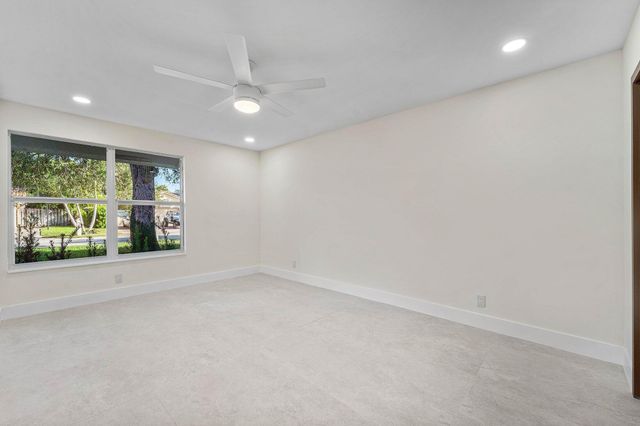 1380 SW 1st Street, Boca Raton, FL 33486