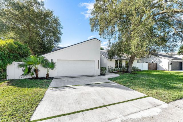 1380 SW 1st Street, Boca Raton, FL 33486