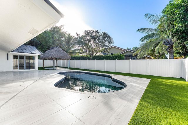 1380 SW 1st Street, Boca Raton, FL 33486