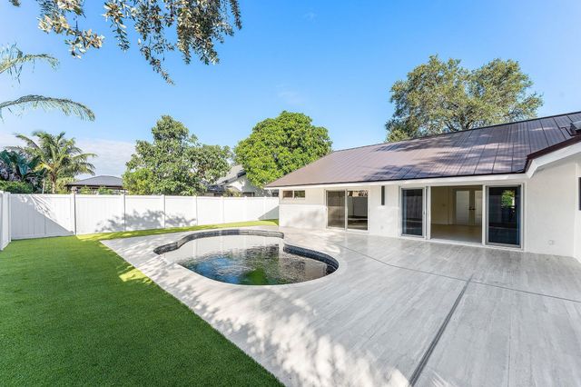 1380 SW 1st Street, Boca Raton, FL 33486