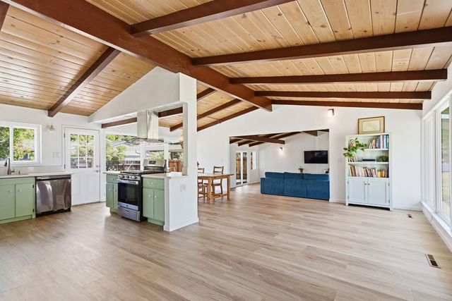 3371 Whitney Ave, Sacramento, CA 95821
