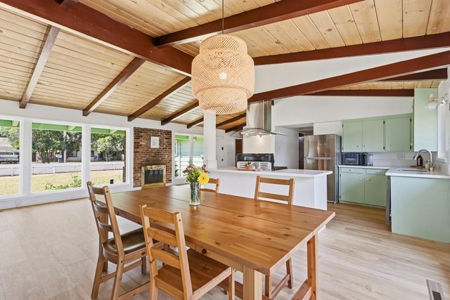 3371 Whitney Ave, Sacramento, CA 95821