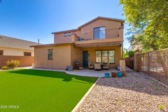 1414 W SWAN Court, Chandler, AZ 85286