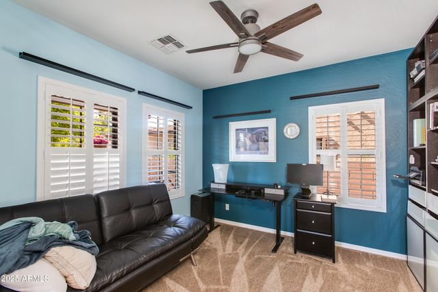 1414 W SWAN Court, Chandler, AZ 85286