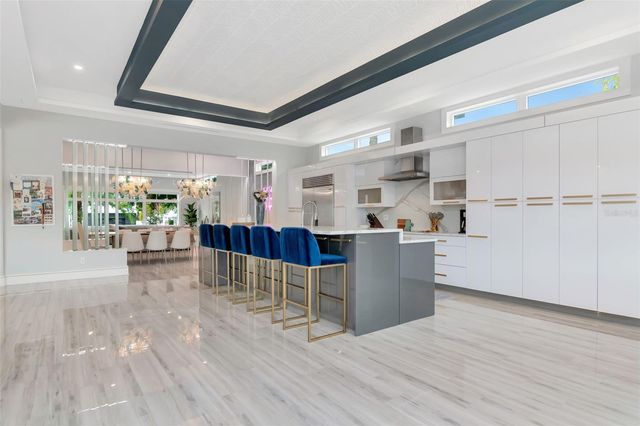 4936 W SAN RAFAEL STREET, Tampa, FL 33629