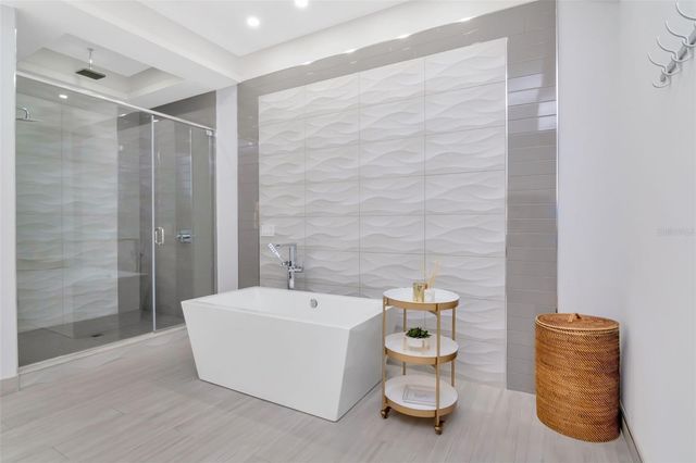 4936 W SAN RAFAEL STREET, Tampa, FL 33629