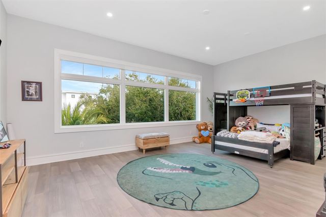 4936 W SAN RAFAEL STREET, Tampa, FL 33629