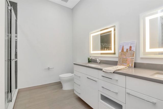 4936 W SAN RAFAEL STREET, Tampa, FL 33629