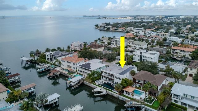 4936 W SAN RAFAEL STREET, Tampa, FL 33629
