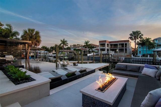 4936 W SAN RAFAEL STREET, Tampa, FL 33629