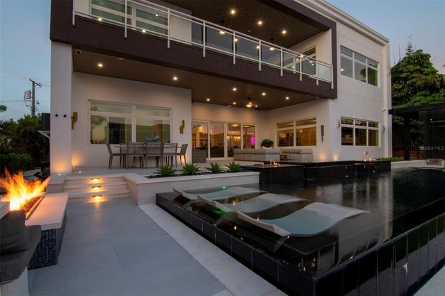 4936 W SAN RAFAEL STREET, Tampa, FL 33629