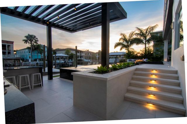 4936 W SAN RAFAEL STREET, Tampa, FL 33629